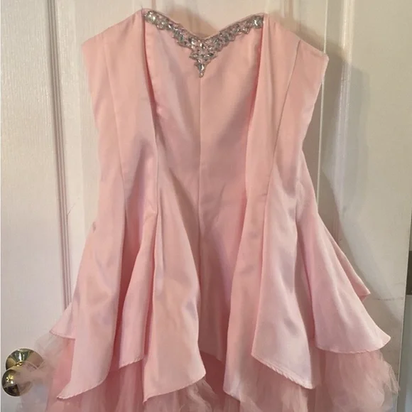 betsey johnson prom dresses Midi Dress Maxi Dress Formal Betsey Johnson Fashion Show And 70th Birthday Party This fun free spirited brand is a combination of girly girl and rock and roll Vintage 80s Betsy Johnson Punk